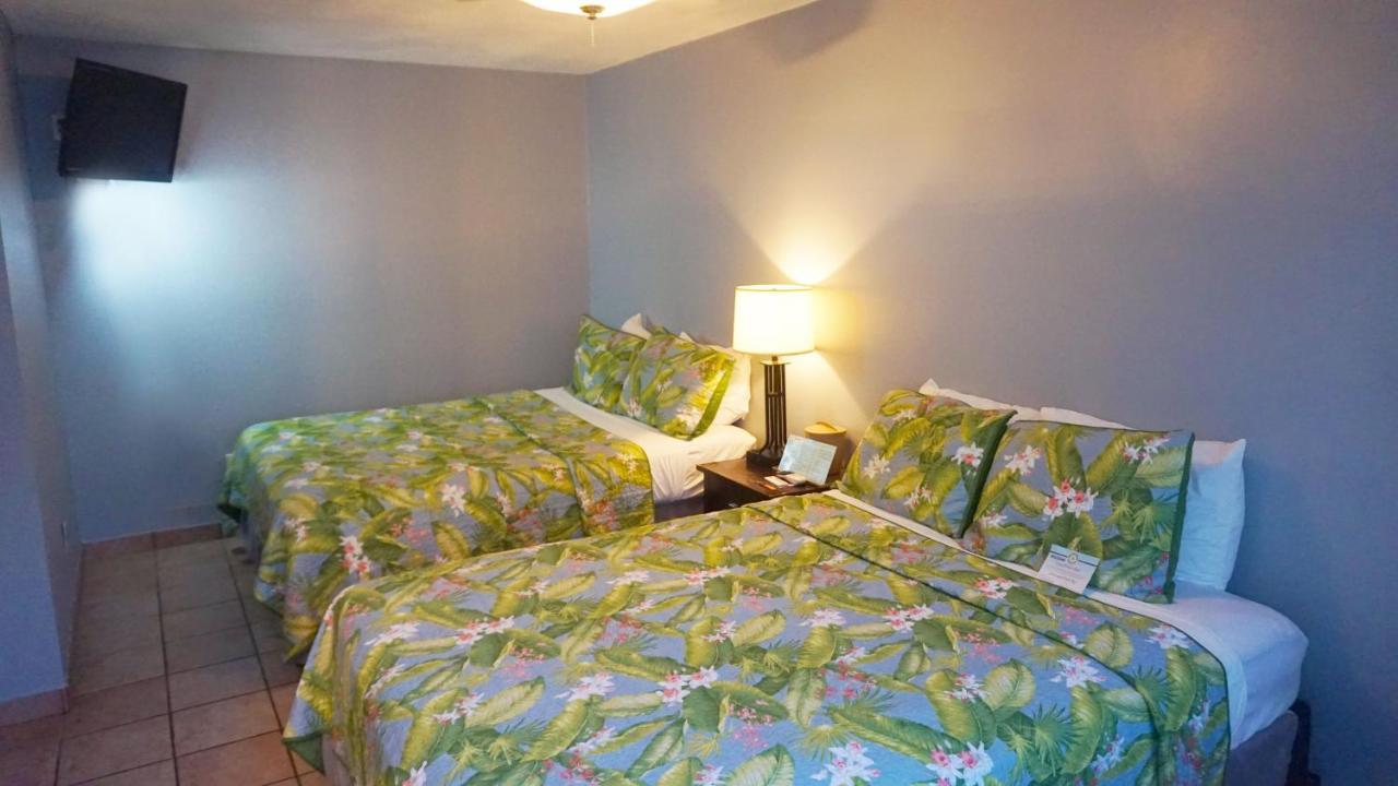 Upper Deck Hotel And Bar - Adults Only South Padre Island Ngoại thất bức ảnh